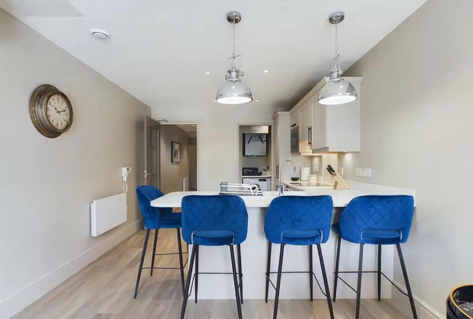 Lesley House Apartments Belfast contacts